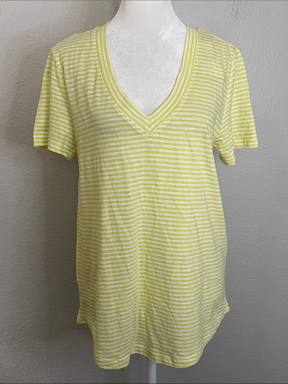 Loft VNeck Short Sleeve TShirt Yellow Stripe Size Small NWT